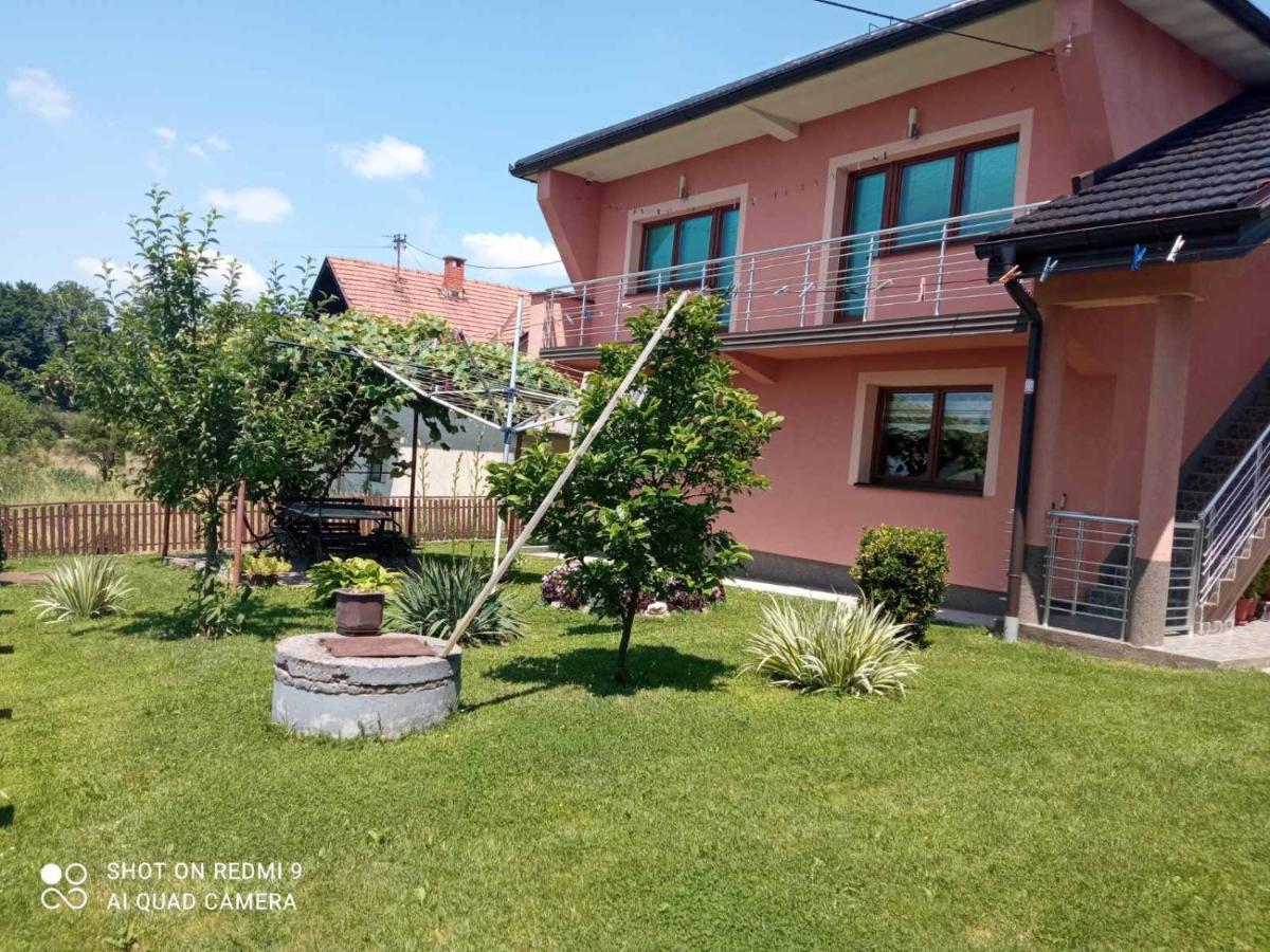 Guest House Ahmo Halilcevic Dubrave Gornje Εξωτερικό φωτογραφία