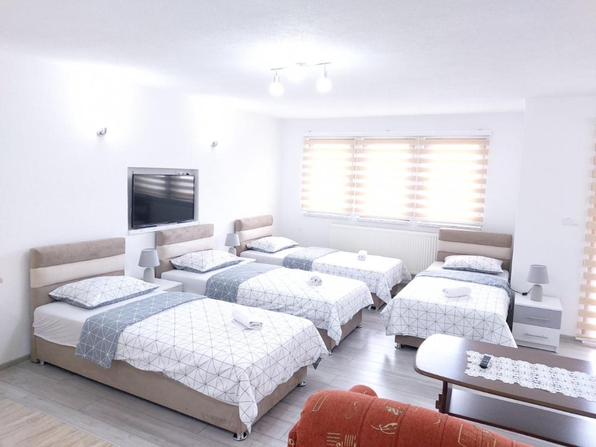 Guest House Ahmo Halilcevic Dubrave Gornje Εξωτερικό φωτογραφία